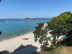 Beach House Mane Sol PAKOŠTANE